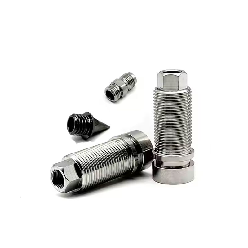 ¿Cuáles son los cinco pasos principales de la fundición y por qué son importantes en términos de calidad y costo?